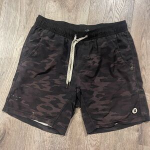 Vuori Mens Camouflage Shorts